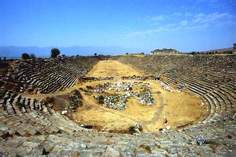 afrodisias aizanoi turkey theatres amphitheatres stadiums odeons ancient greek roman world