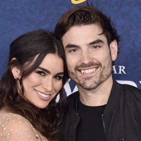 ashley iaconetti exclusive interviews pictures and more