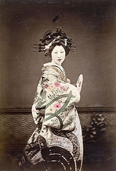 vintage geisha par felice beato japan the rising sun japanese outfits japan