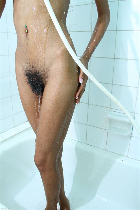 hairy skinny ebony takes a shower photo gallery porn pics
