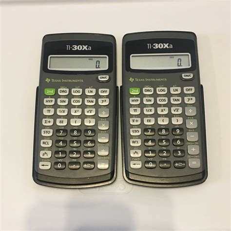bundle   xa scientific calculators excellent condition      sliding