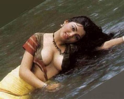 khusboo tamil actress naked