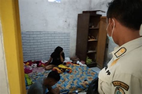 Sejumlah Pasangan Mesum Ditangkap Satpol Pp Tulungagung Antara News