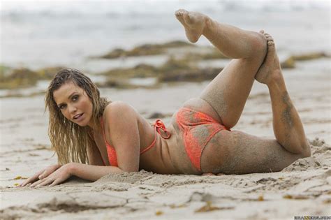 Gorgeous Bikini Girl Mia Malkova Posing On The Beach My
