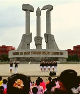 Bilderesultat for Den Demokratiske Folkerepublikken Korea. Størrelse: 159 x 185. Kilde: www.north-korea-travel.com