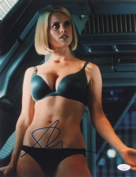 Alice Eve Signed Star Trek Into Darkness 11x14 Photo