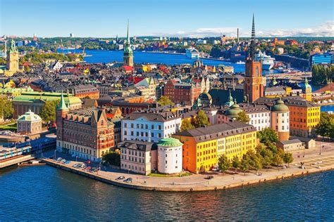 stockholm gamla stan og modern city walking tour med guide 2023