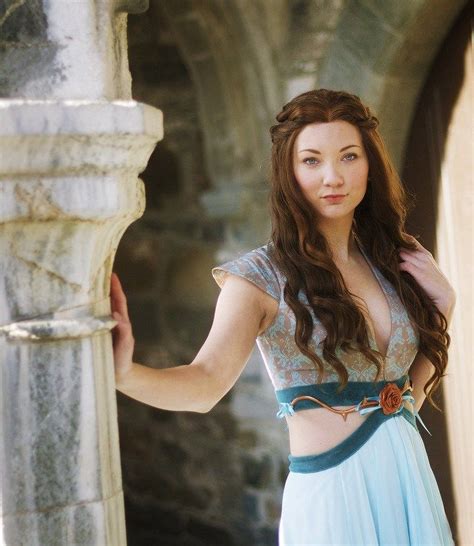 36 Amazingly Accurate Cosplays Game Of Thrones Cosplay Game Of