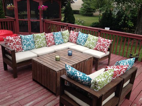 Pallet Outdoor Sectional Plans To Build Outdoor Sectional