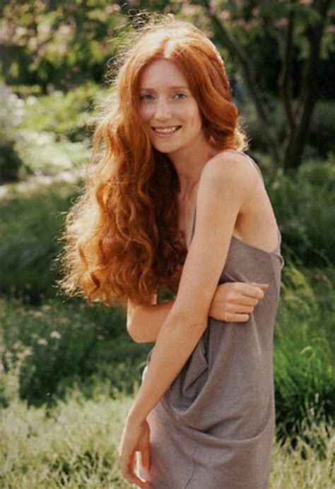Beautiful Redhead Girl ⊱ℳℬ⊰  Naturrote Haare Lockige