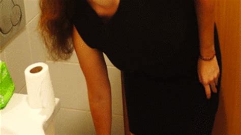Lady In Black Dress Goes To Toilet Mov Crazy Fetish Diva
