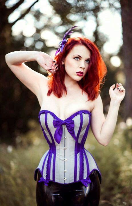 pin on corsets