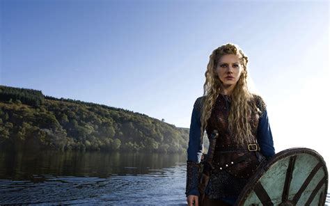 Vikings Katheryn Winnick As Lagertha Hd Wallpapers