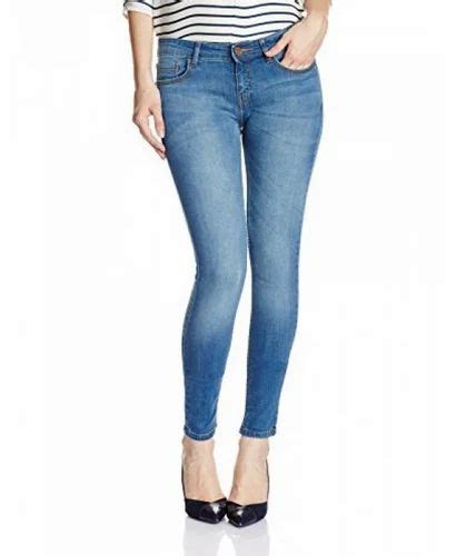 ladies skinny jeans in gurgaon महिलाओं की स्कीनी जींस गुडगाँव