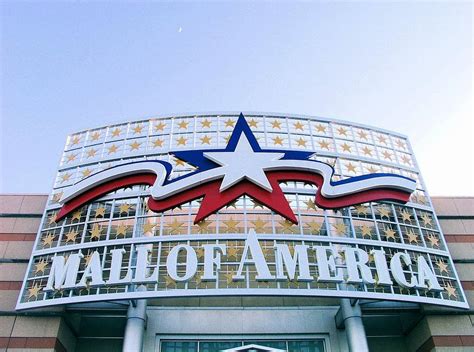 mall  america increases security   named  apparent al shabab video minnesota