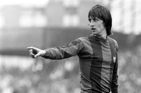 de bekende johan cruijff van fc barcelona foto en poster te koop