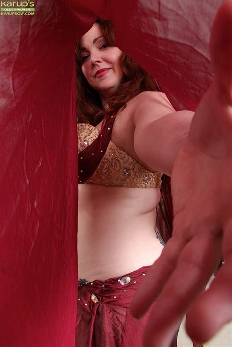 fat redhead mom ember rayne revealing saggy tits and hairy vagina