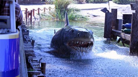 universals failed jaws ride terrorized  frustrated guests mental floss