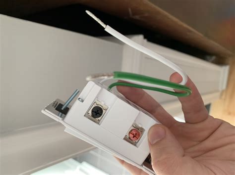 light smart switch confused  current wiring home improvement
