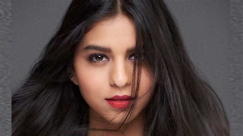 shah rukh khan s daughter suhana turns 18 mommy gauri khan posts latest picture शाहरुख खान की