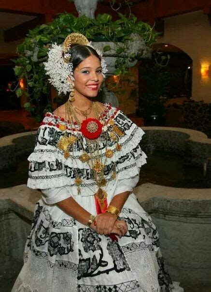 Vestido Típico De Panamá Folkloric Dress Rare Clothing Panamanian