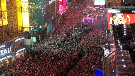 Celebrating New Years Eve In Times Square It Looks Awful