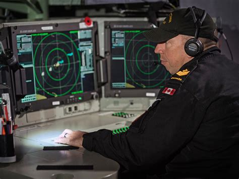 sonar operators specializing  listening   sea pacific navy news