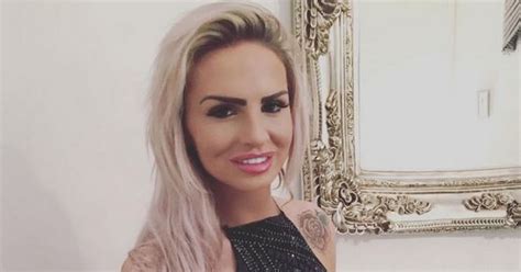 reality tv star chelsey harwood flaunts freedom in facebook snaps after