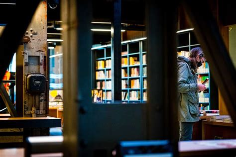 bibliotheken gaan weer open om boeken af te halen en te retourneren