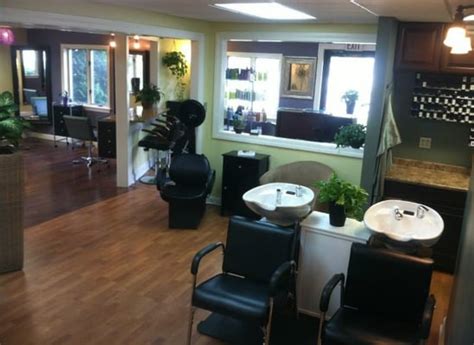 escape hair nail spa blow dryout services  roosevelt trl