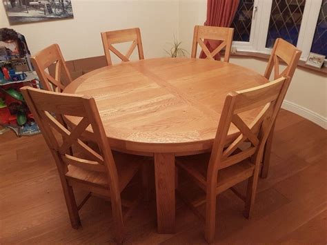 solid oak  dining table   chairs  farnborough hampshire