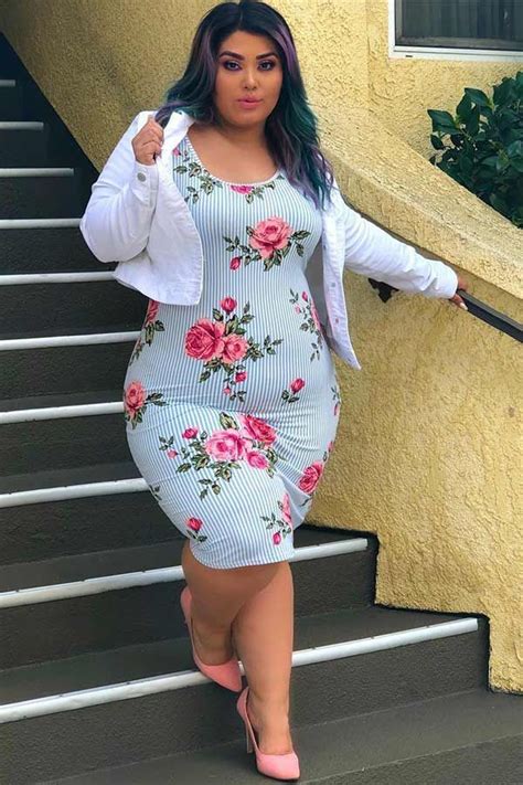 45 Cute Curvy Girl Outfit Ideas To Flatter Your Body