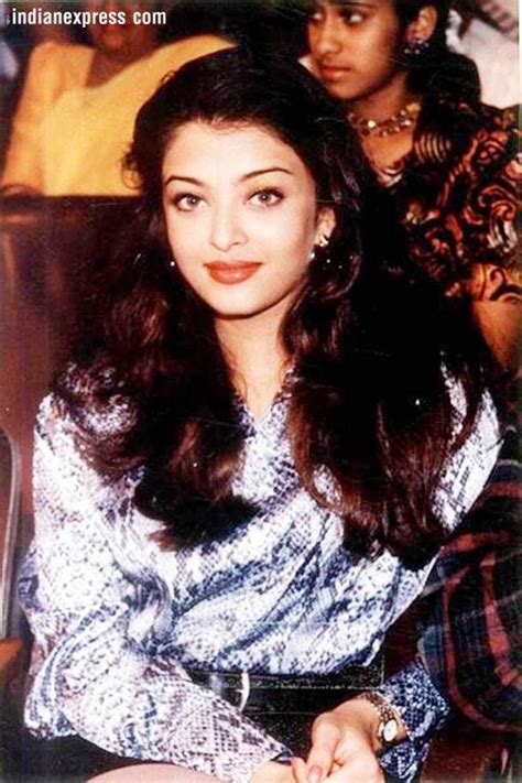 Pin By Rekha D On Aishwarya With Images Women Indian