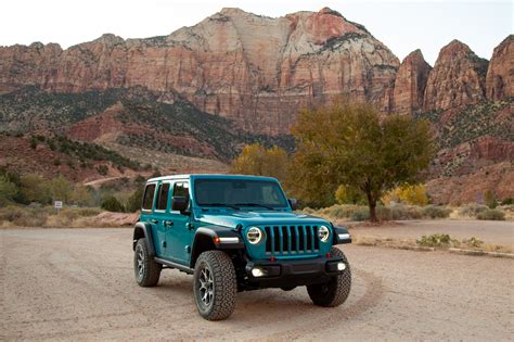 jeep wrangler ecodiesel  pros   cons automoto tale