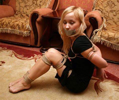 kinky girlfriends get tied up and fucked gallery 16 pichunter