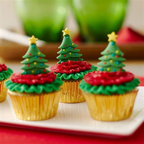 christmas tree mini cupcakes wilton