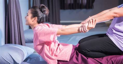 massage thaïlandais définition bienfaits déroulé d une séance