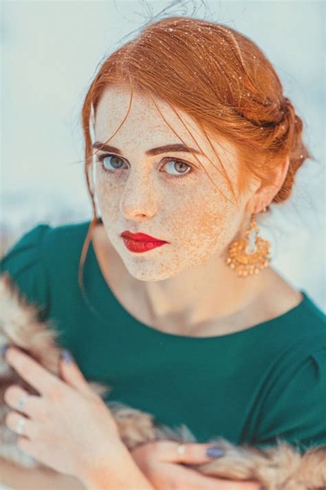 pin by d f on beautiful faces in 2019 red hair freckles black hair freckles