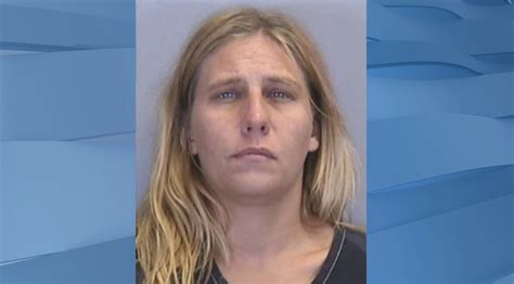 police bradenton woman admits raping 6 year old with father