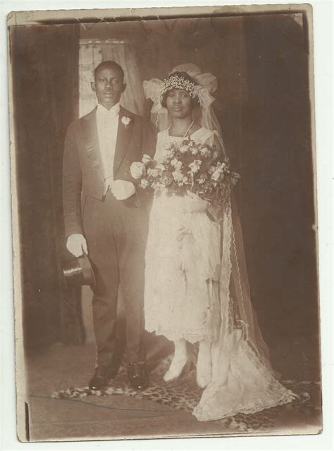 Pin By Jenny Ennvy On Vintage Weddings Vintage Bride