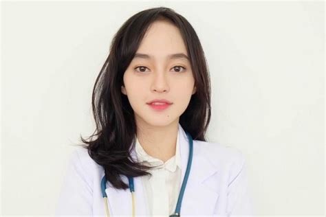 kumpulan foto dokter muda cantik seksi indonesia video