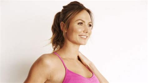 how stacy keibler got her abs back four months after giving birth