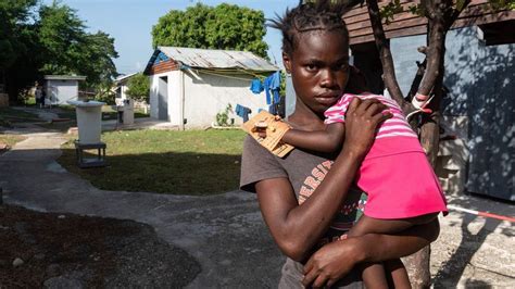 haiti people  die  country nears breaking point  bbc news