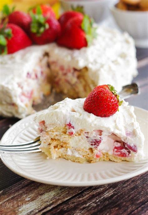 bake strawberry ice box cake    vanilla wafers