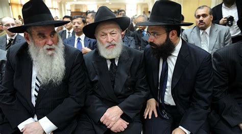fast growing chabad asks    leader   generation