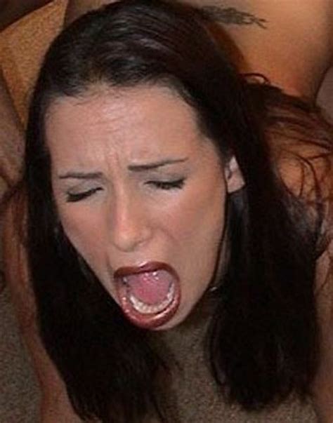 funny people s faces during orgasm 25 photos