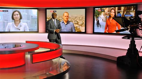 bbc news in pictures the world s newsroom