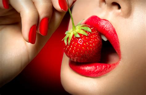 7 Fun Ways To Use Sexy Food In The Bedroom Fresh In Love