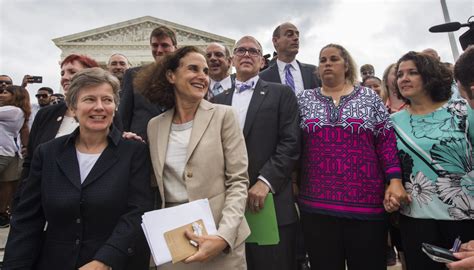 supreme court legalizes same sex marriage nationwide al dÍa news