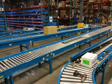 distribution center distribution warehouse conveyors distribution